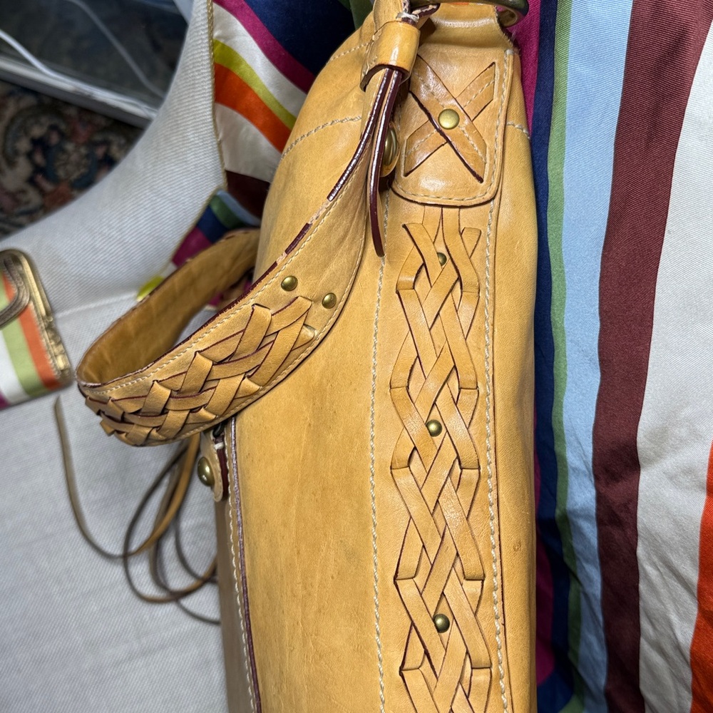 Coach Legacy Thompson Vachetta Braided Fringe Duffle Bag w/FS Striped Wallet - Picture 4 of 12